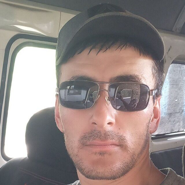  33282857  Ali, 37 ,    -