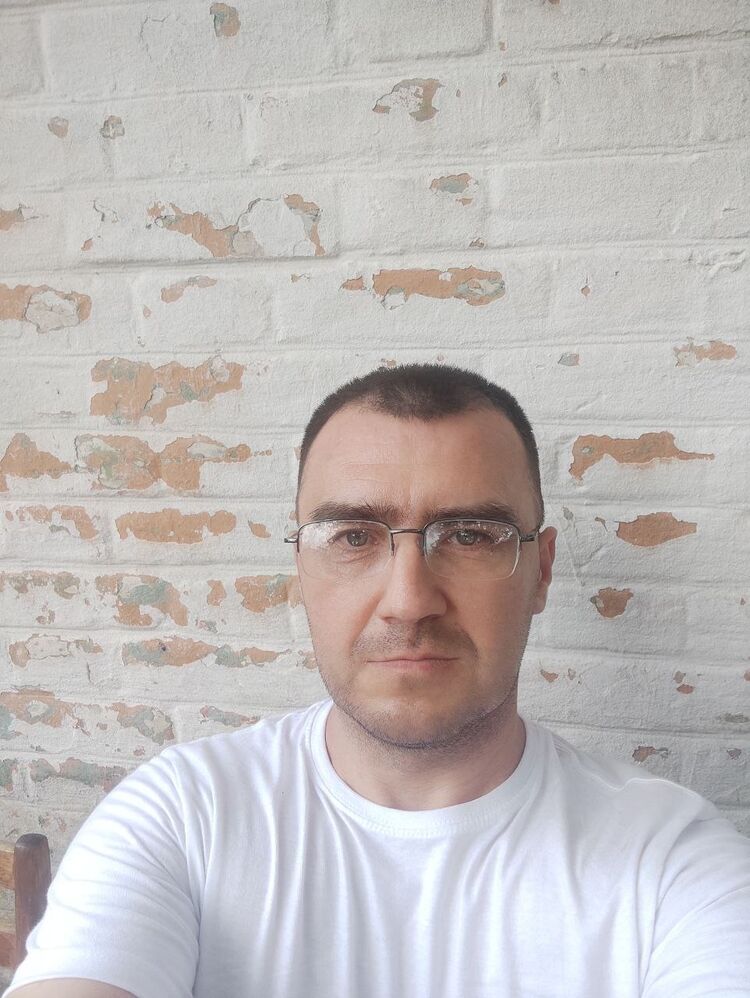  35889077  Pawel, 48 ,    
