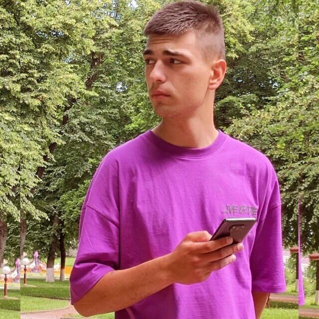  52346407  Eduard, 23 ,    