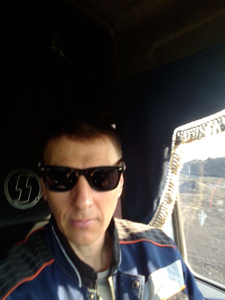  34534077  Aleks, 45 ,    