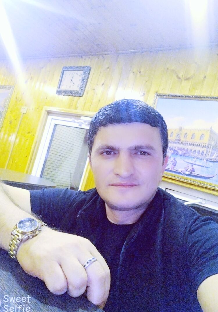  31409357  Saxriyar, 42 ,    