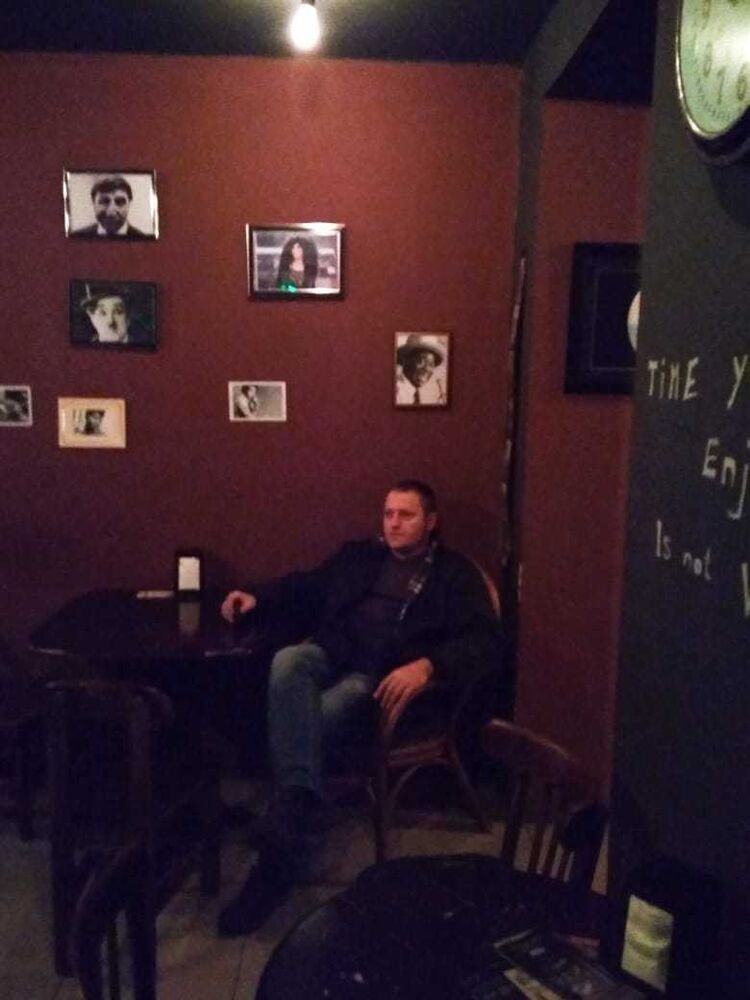  ,   Aleksandr, 48 ,   ,   , c 