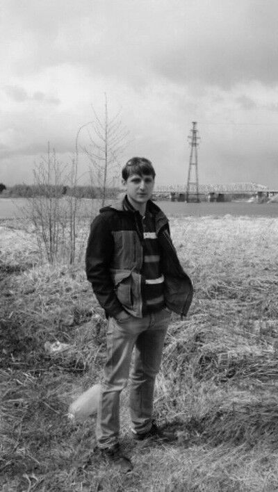  19009677  , 35 ,    -