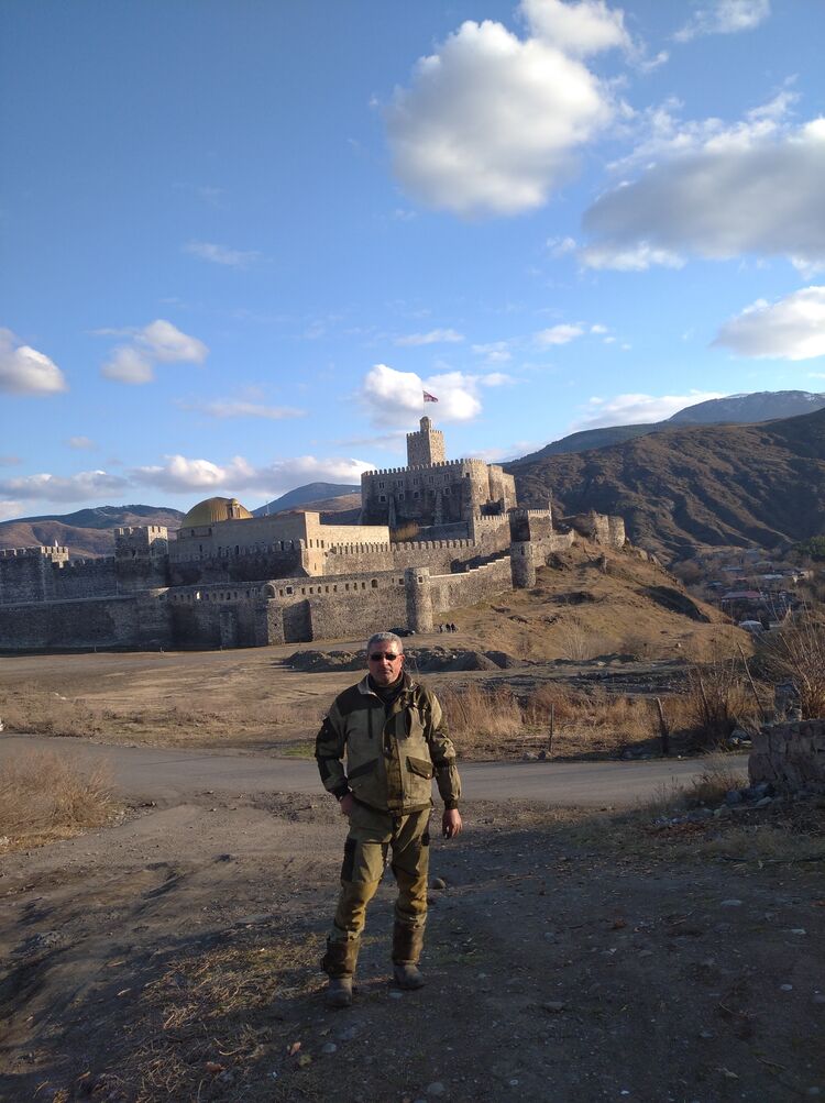  ,   Artur, 45 ,   ,   
