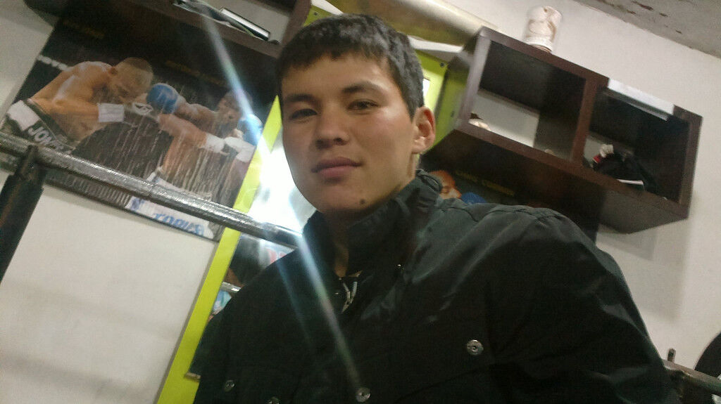  5889207  Azat, 31 ,    -