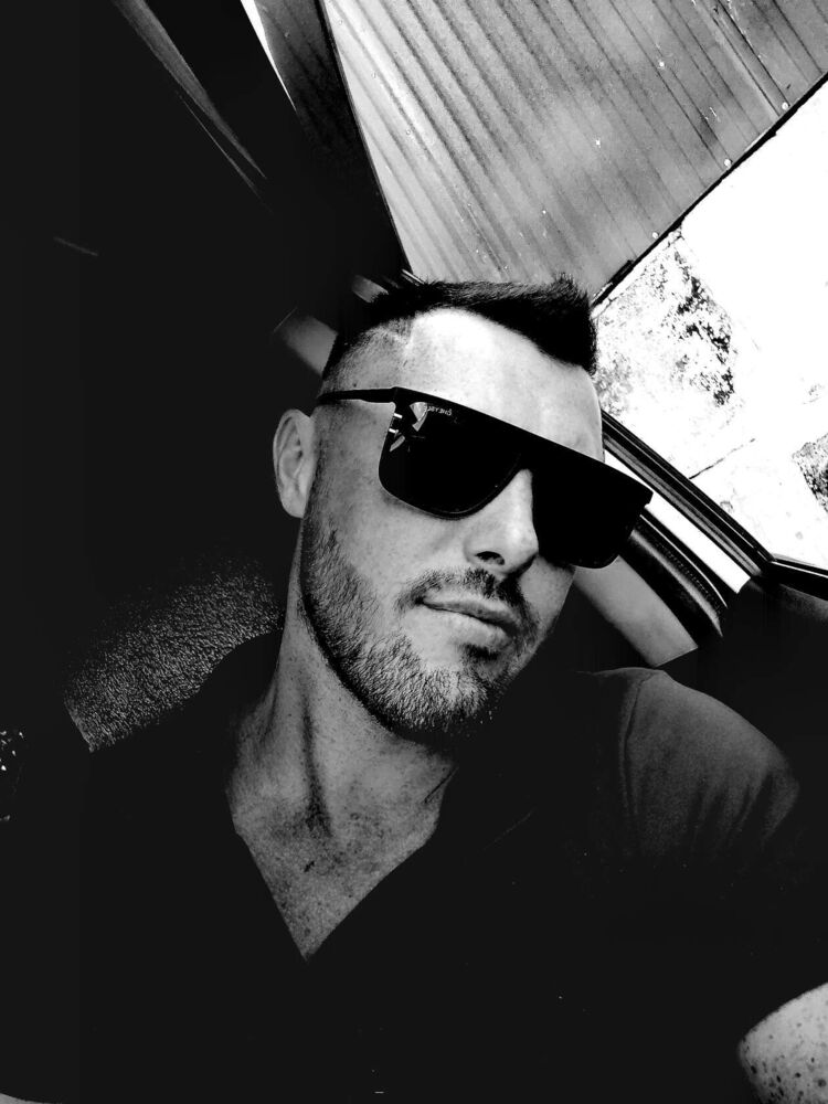 ���� 31303827 ������� ����, 39 ���, ���� ���������� � �������