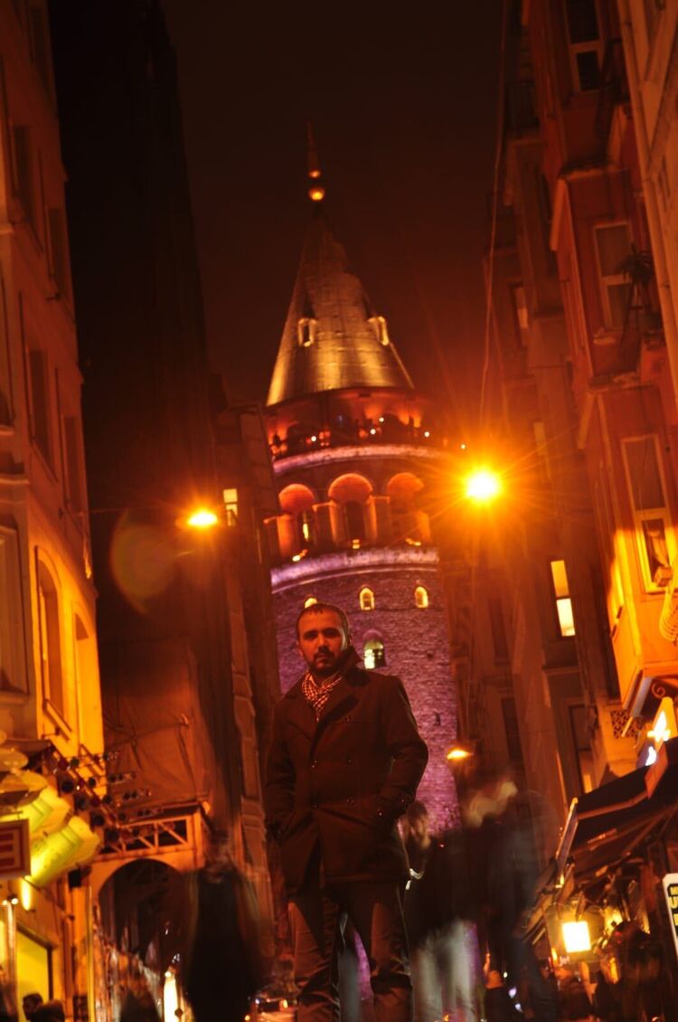  41555017  Huseyin, 38 ,    