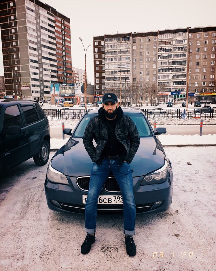  18783197  Baxatovar, 37 ,    