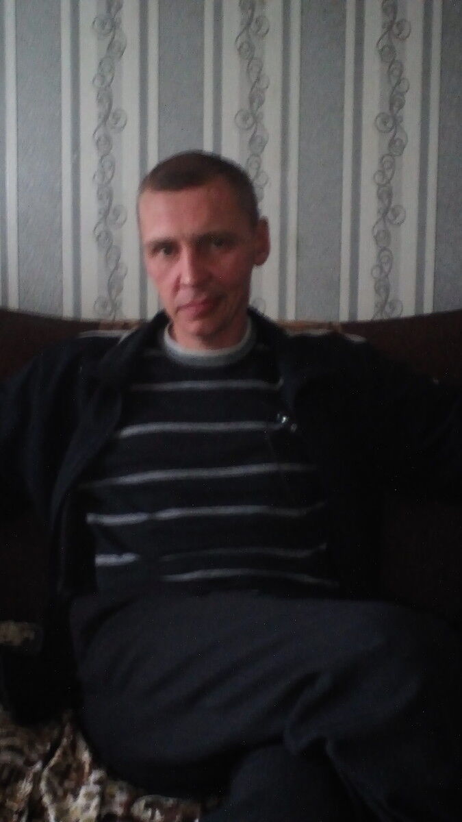  19072327  Aleksandr, 52 ,    -