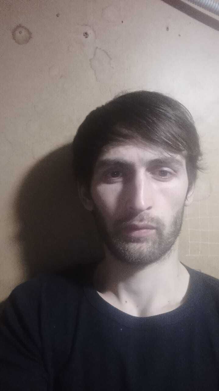 31611917  , 27 ,    