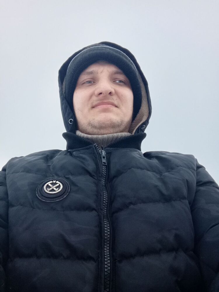  52133387  , 28 ,    