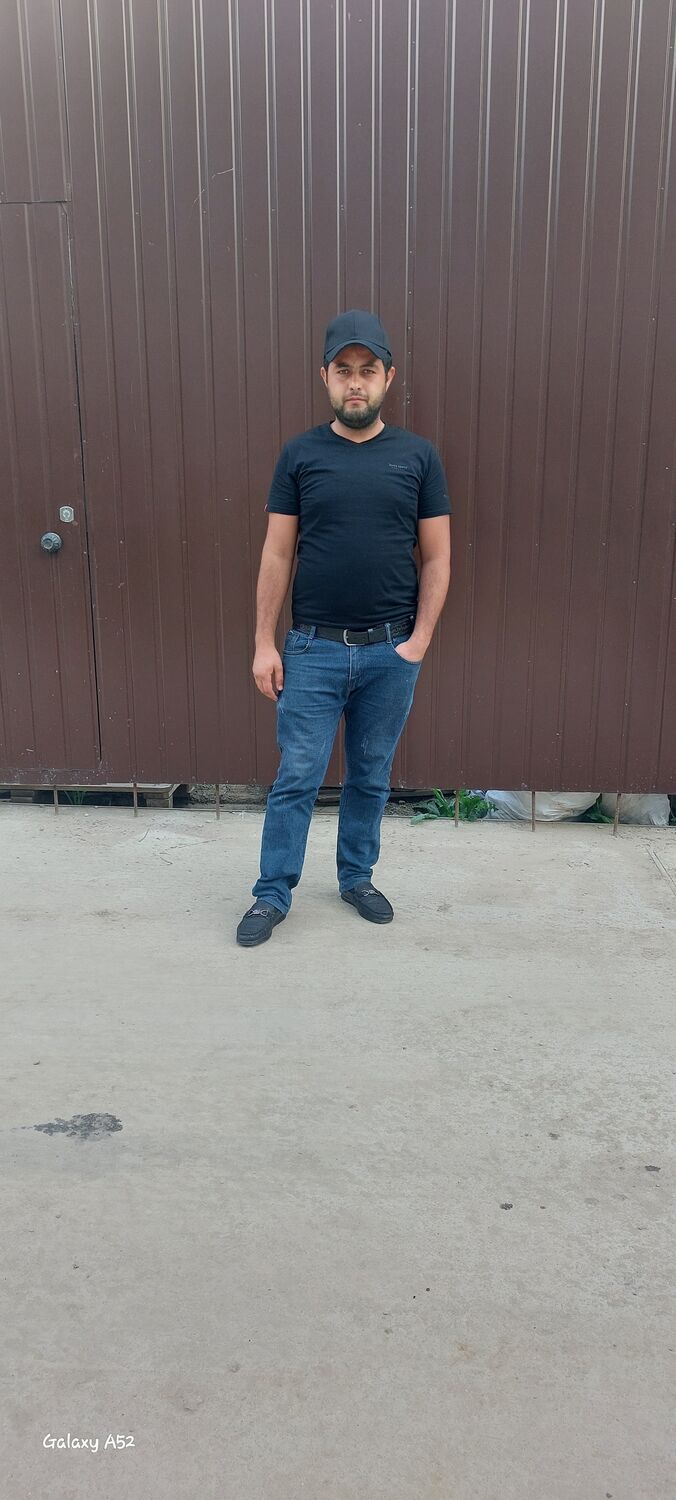  34677697  Abbas, 28 ,    