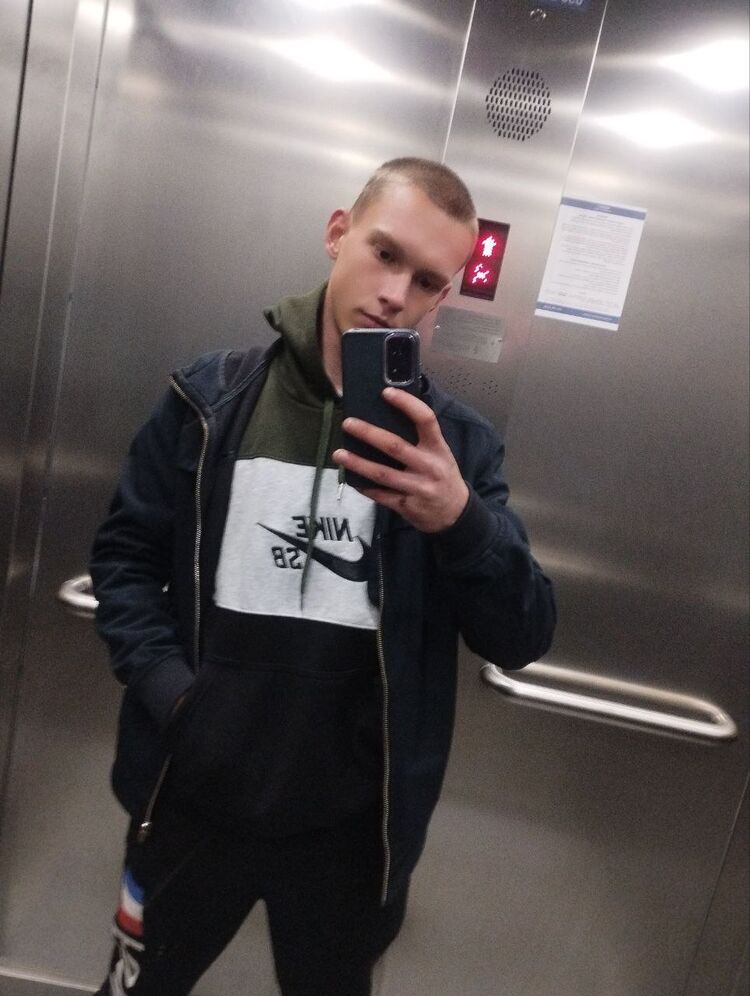  53622117  D_I_M_O_N, 19 ,    