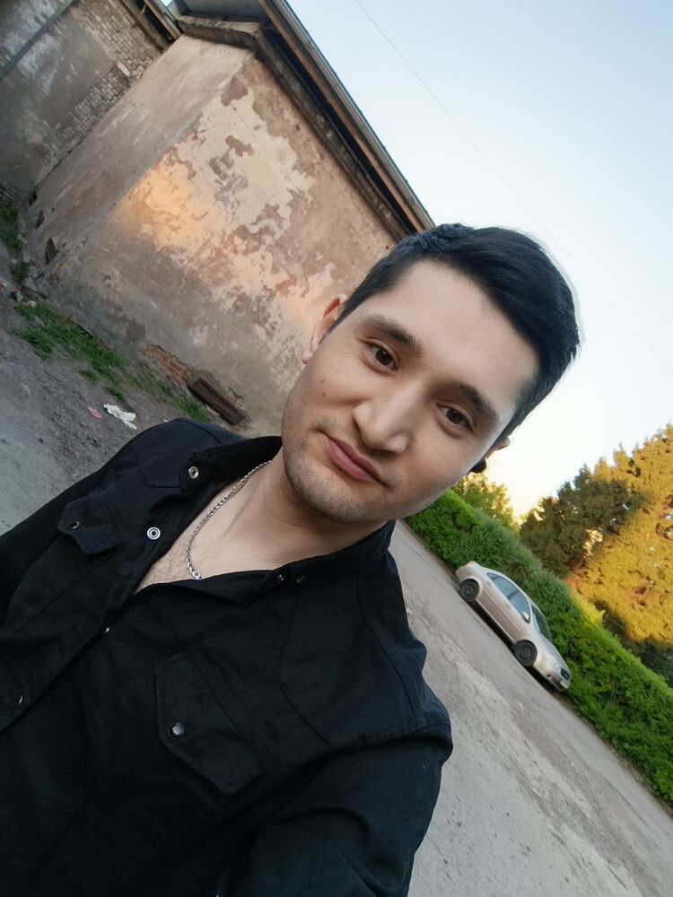  45642147  , 33 ,    -