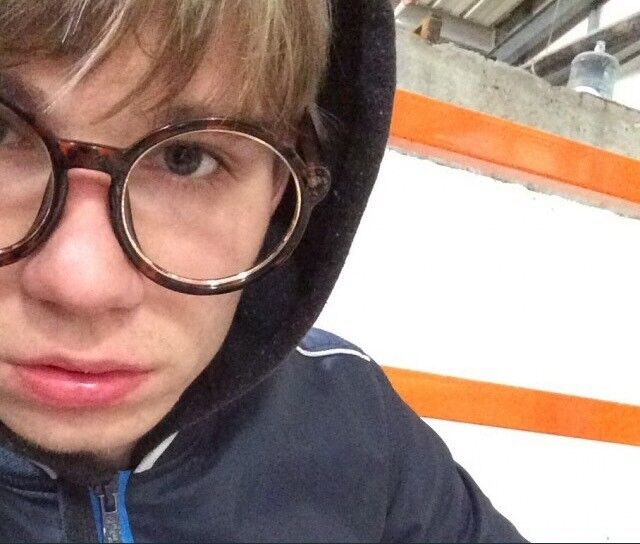  Holon,   Sasha, 28 ,   