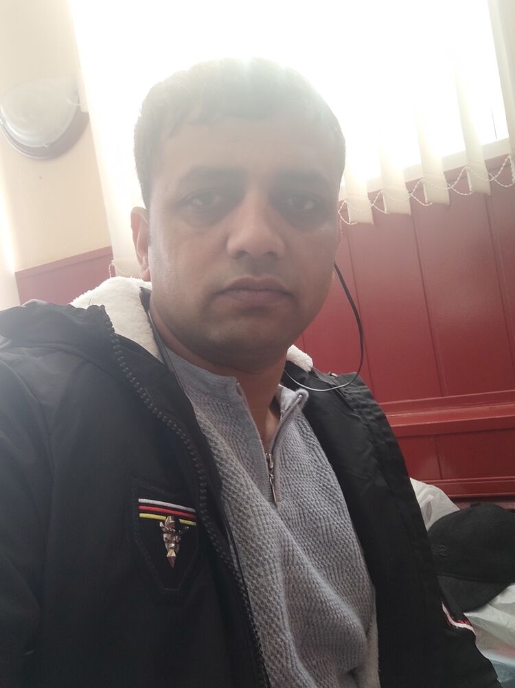  25197887  Jafarbek, 36 ,    