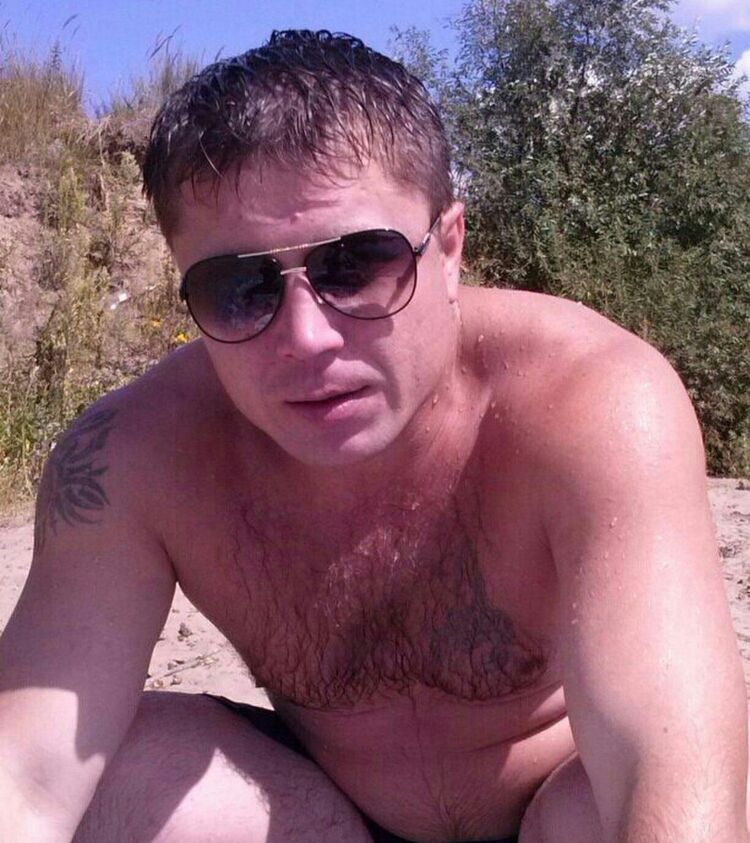  12171117  Vlad, 39 ,    