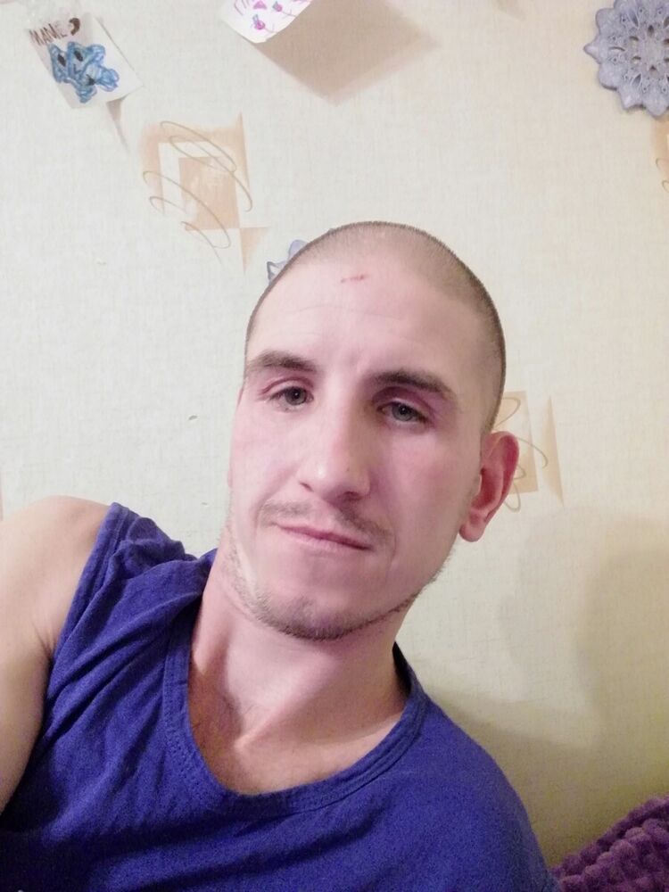 ���� 22302937 ������� ����, 32 ����, ���� ���������� � ������