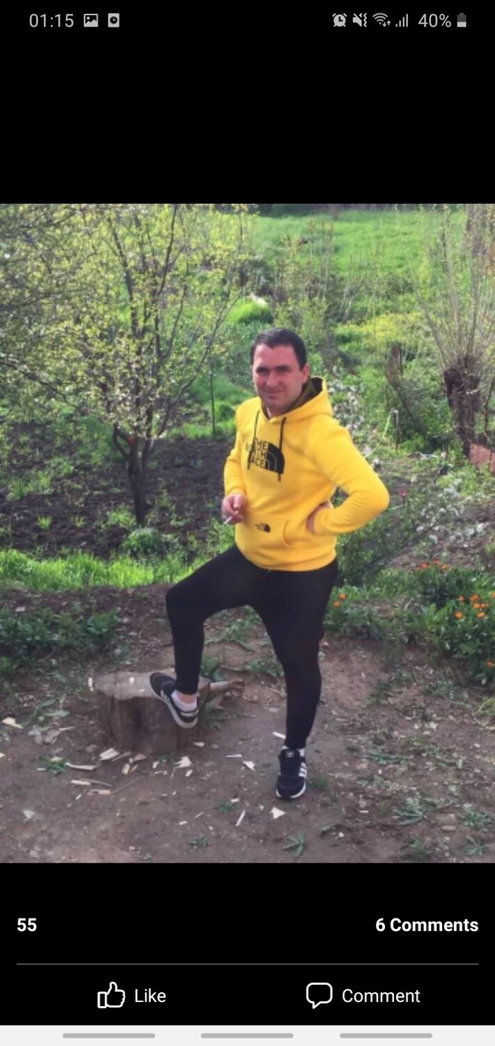  23696287  Irakli, 34 ,    