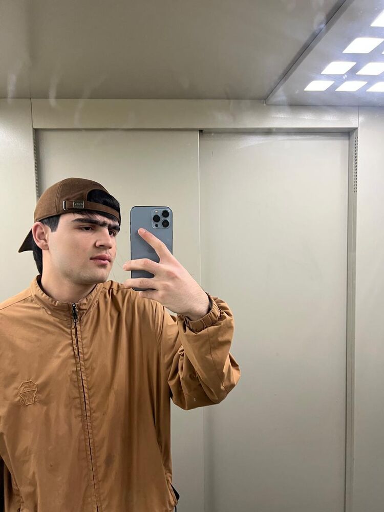  53522267  , 22 ,    -