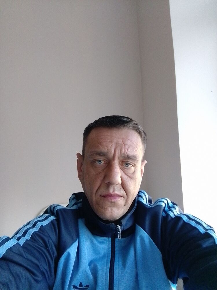  42713517  , 40 ,    