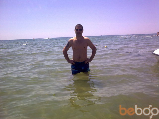  953527  Sergei, 45 ,    