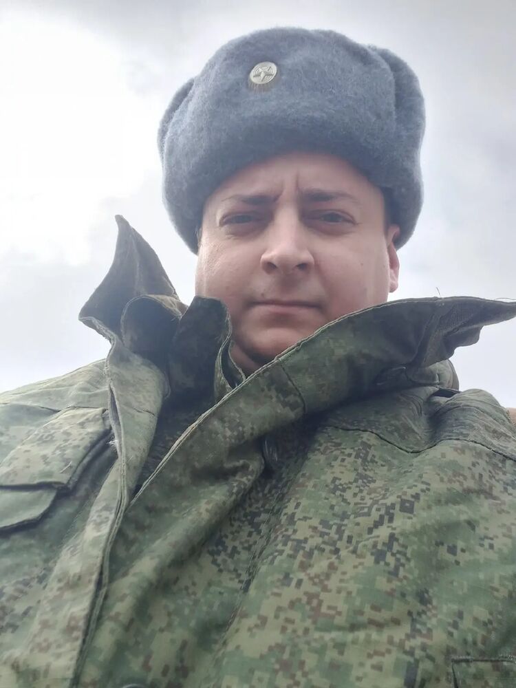  45737397  Vladimir, 37 ,    