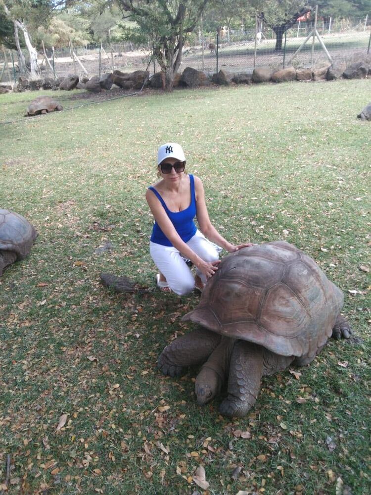  34887737  Marina, 46 ,    