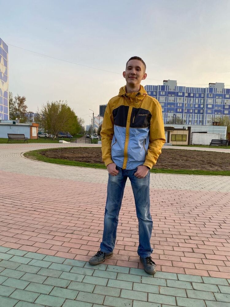  28522897  , 22 ,    