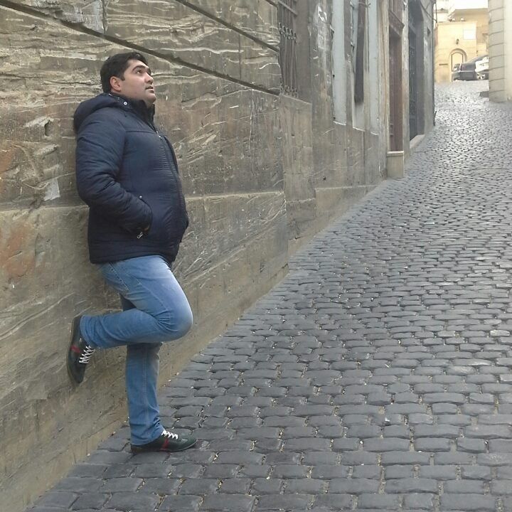  6582887  Tural, 43 ,    