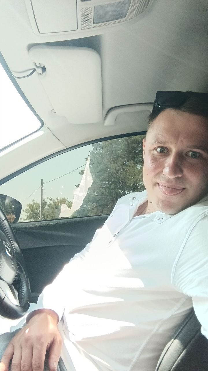  42441657  , 29 ,    
