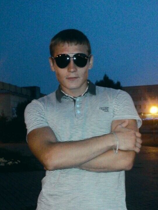  17552147  Vladimir, 35 ,    