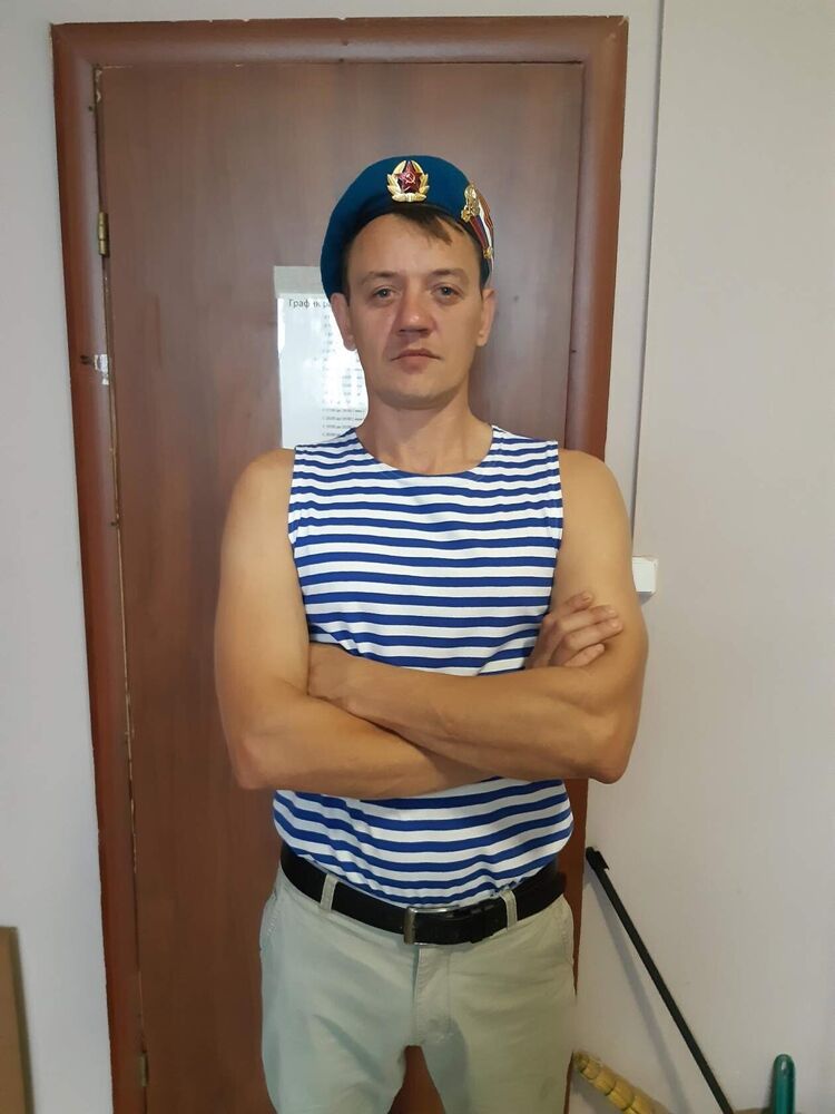  26714087  Alex, 47 ,    -