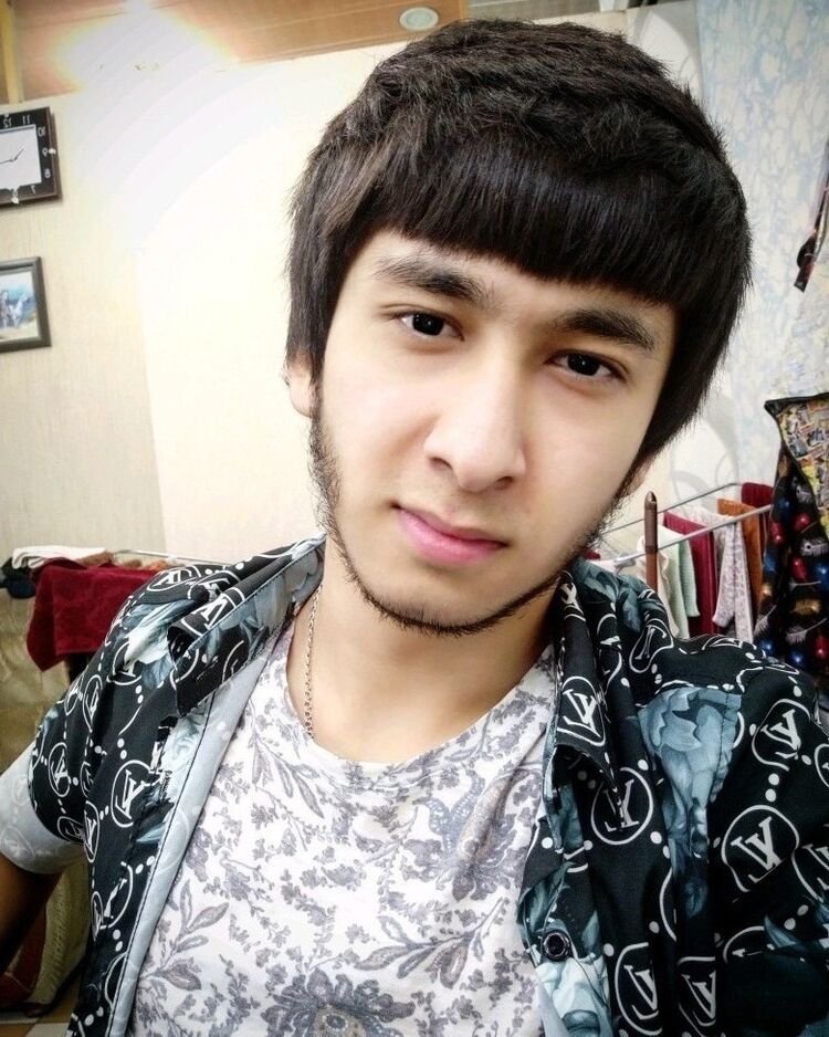  15245697  Axmad, 28 ,    