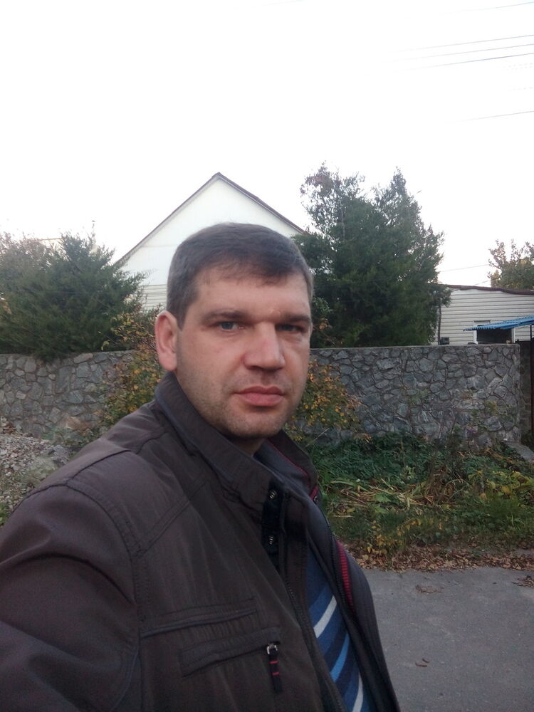 ,   Artem, 45 ,   ,   , c 