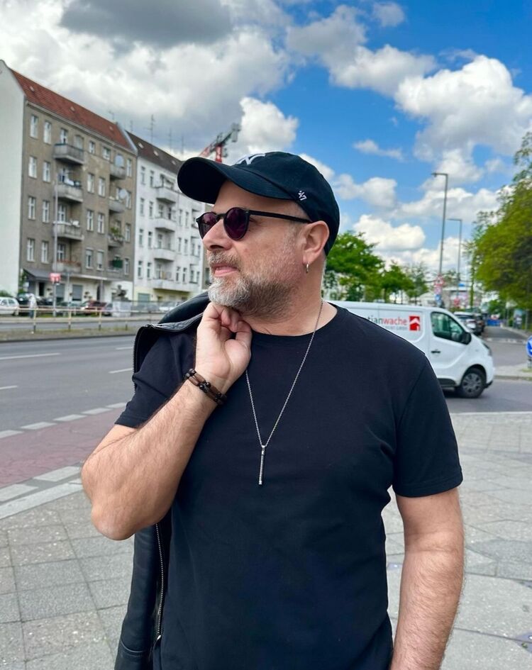  44730227  Kerem Bikmaz, 58 ,    Adiyaman