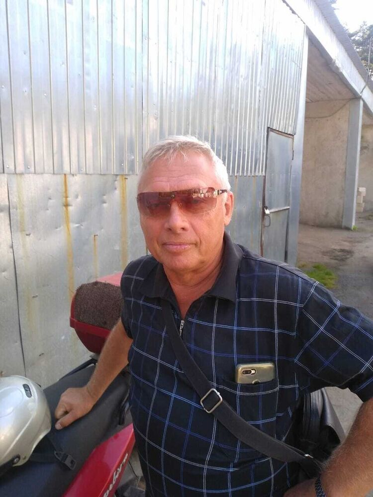  20895697  , 69 ,    
