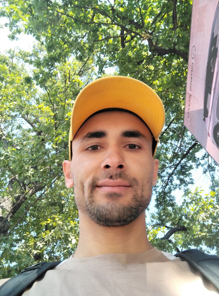  53083877  Omonboy, 23 ,    