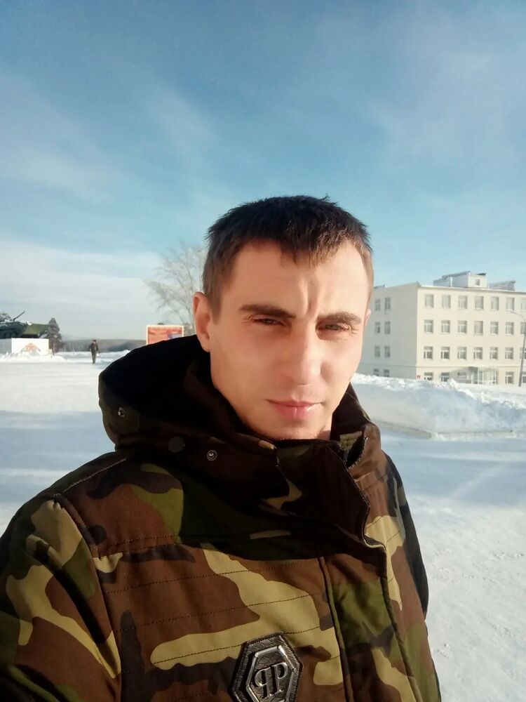  ,   Vladimir, 27 ,   , c 