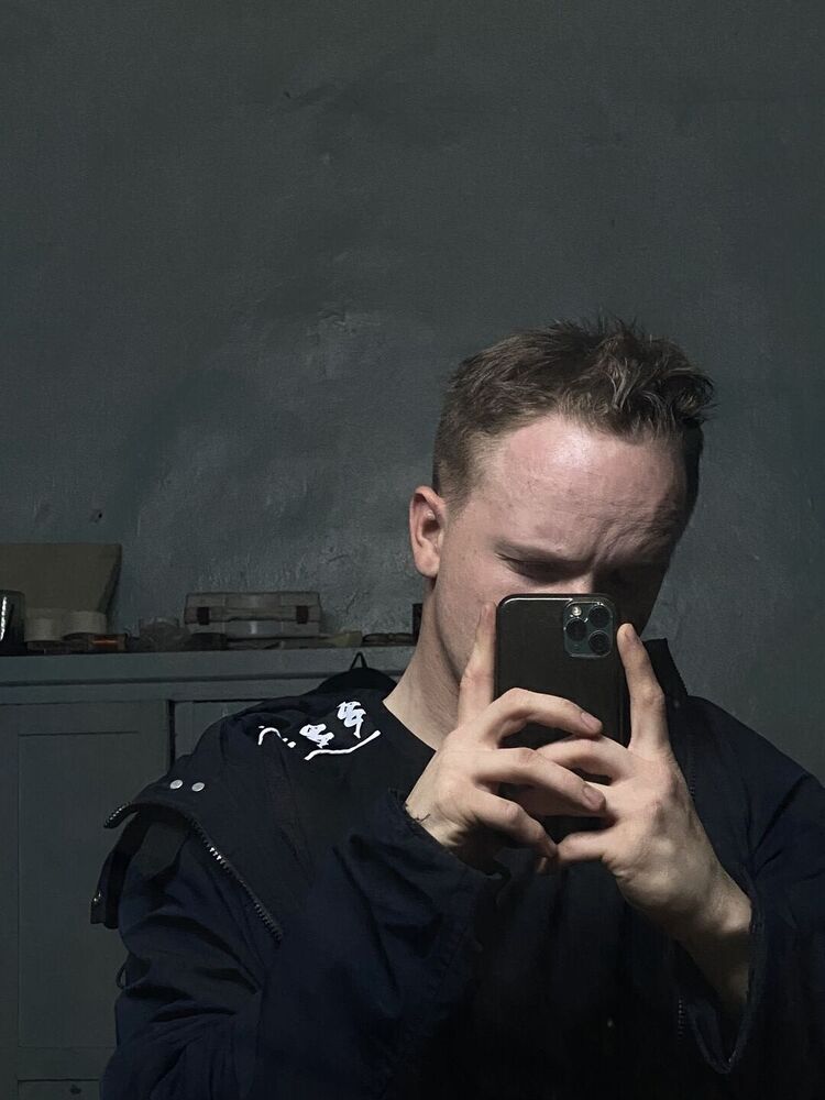  50631977  , 24 ,    Novy