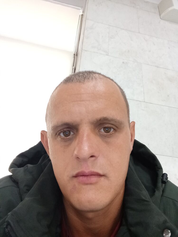  44985527  , 32 ,    
