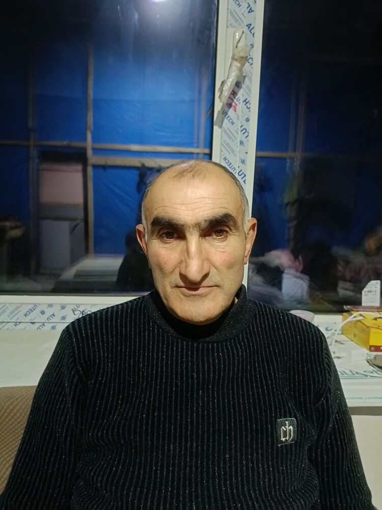  40191657  , 48 ,    