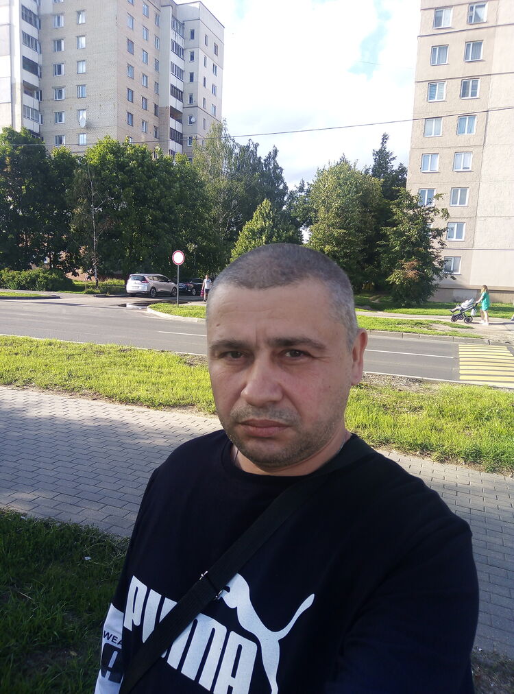  41913947  , 49 ,    