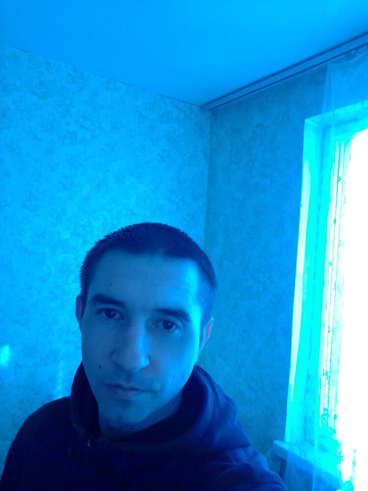  30646047  , 44 ,    
