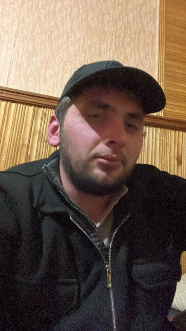  41389947  , 23 ,    