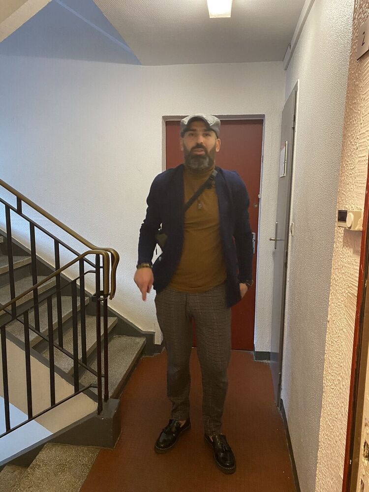  34761577  Alejandre, 42 ,    