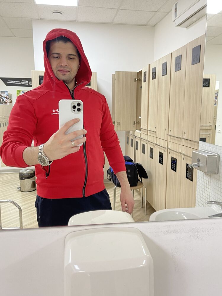  24148857  EMAD, 38 ,    