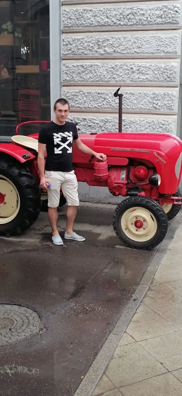 46366487  , 31 ,    