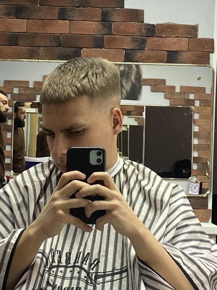  34750067  Andrey, 22 ,    
