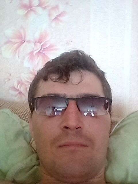  15591587  , 37 ,    